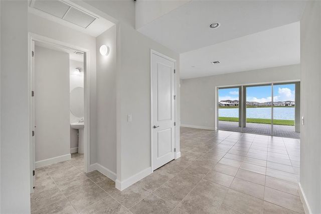 5206 Liberty Lane, Westlake, FL 33470