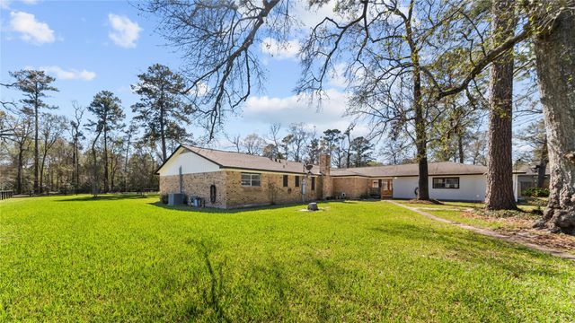 1711 Woodhue Drive, Spring, TX 77386