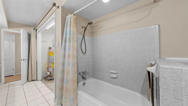 1711 Woodhue Drive, Spring, TX 77386