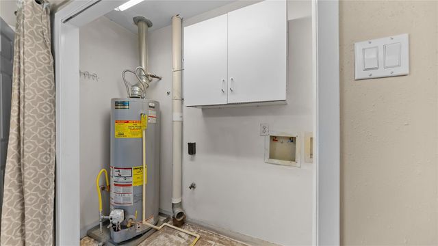 1711 Woodhue Drive, Spring, TX 77386