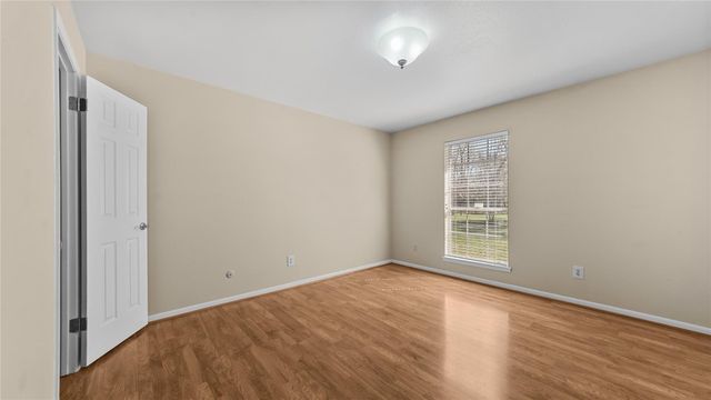 1711 Woodhue Drive, Spring, TX 77386