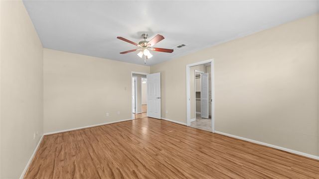 1711 Woodhue Drive, Spring, TX 77386