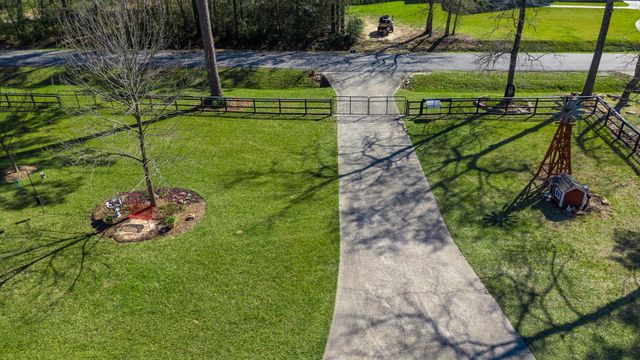 1711 Woodhue Drive, Spring, TX 77386