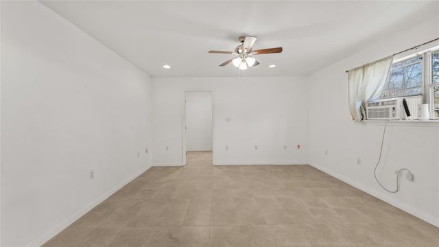 1711 Woodhue Drive, Spring, TX 77386