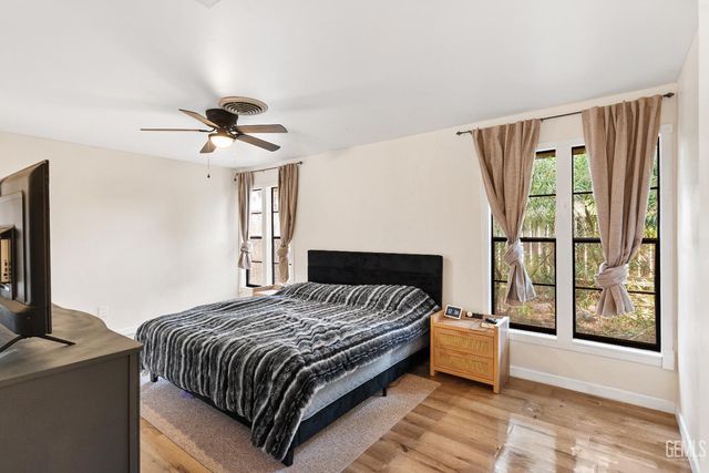 11938 Laver Court, Bakersfield, CA 93306