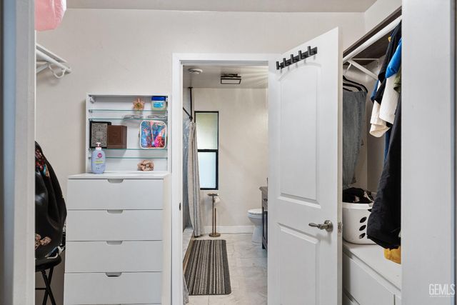 11938 Laver Court, Bakersfield, CA 93306