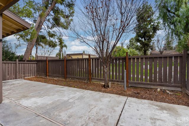 11938 Laver Court, Bakersfield, CA 93306