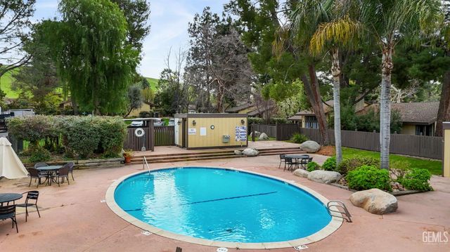11938 Laver Court, Bakersfield, CA 93306