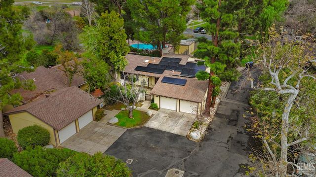 11938 Laver Court, Bakersfield, CA 93306