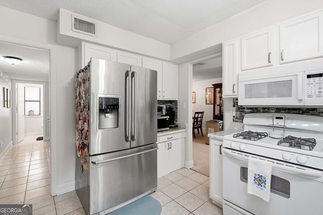 1163 Oak Arbour Avenue, Lawrenceville, GA 30044