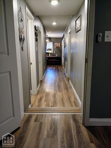 503 E Court Street E, Paragould, AR 72450