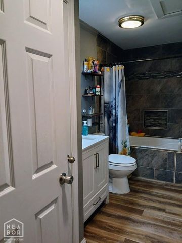 503 E Court Street E, Paragould, AR 72450