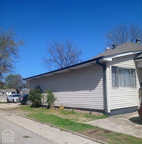 503 E Court Street E, Paragould, AR 72450