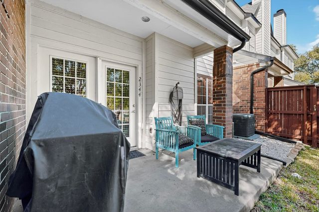 2344 Southcourt Circle, Irving, TX 75038