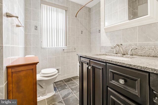 15 W MARY LN, Waterford Works, NJ 08089