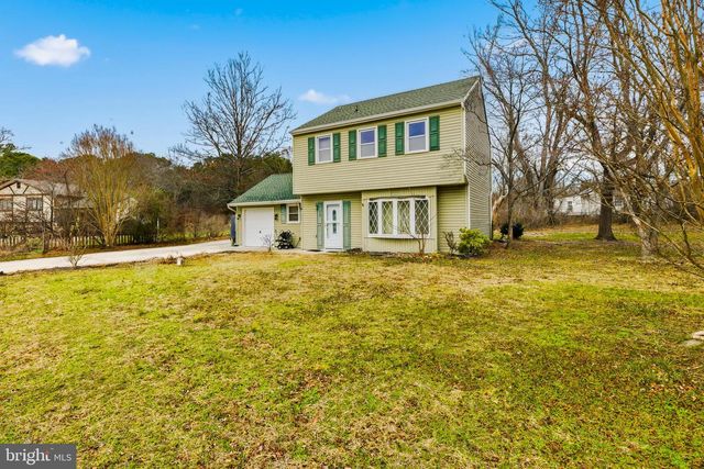 15 W MARY LN, Waterford Works, NJ 08089