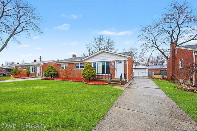 6062 Plainfield Street, Dearborn Heights, MI 48127