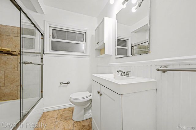 6062 Plainfield Street, Dearborn Heights, MI 48127