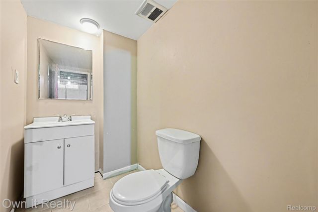 6062 Plainfield Street, Dearborn Heights, MI 48127