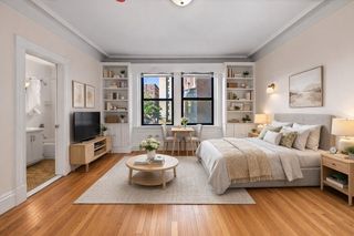 466 Commonwealth Ave 305, Boston, MA 02215