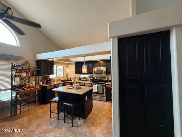 15746 W CALAVAR Road, Surprise, AZ 85379