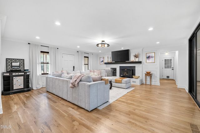 621 Edgewater Drive, Garner, NC 27529