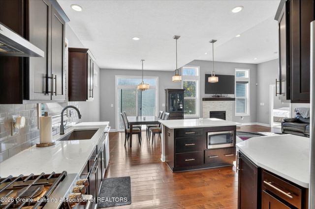 1311 Kalorama Way, Okemos, MI 48864