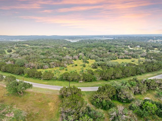 2308 County Road 414, Spicewood, TX 78669
