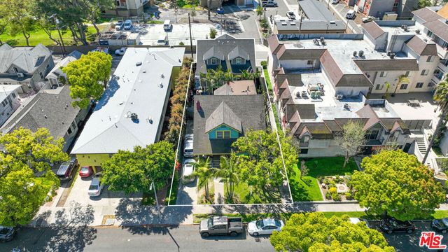 1238 W 30th Street, Los Angeles, CA 90007