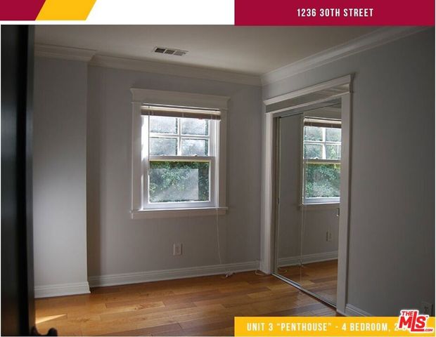 1238 W 30th Street, Los Angeles, CA 90007