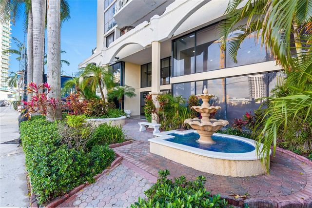 7601 E Treasure Dr. PH 216, North Bay Village, FL 33141