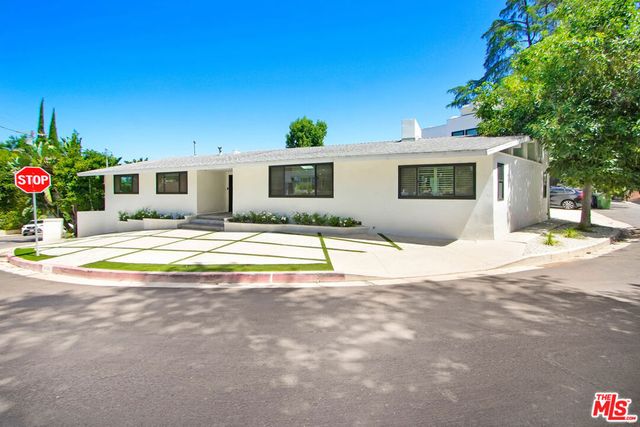 4166 Crisp Canyon Road, Sherman Oaks, CA 91403