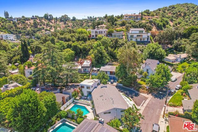 4166 Crisp Canyon Road, Sherman Oaks, CA 91403