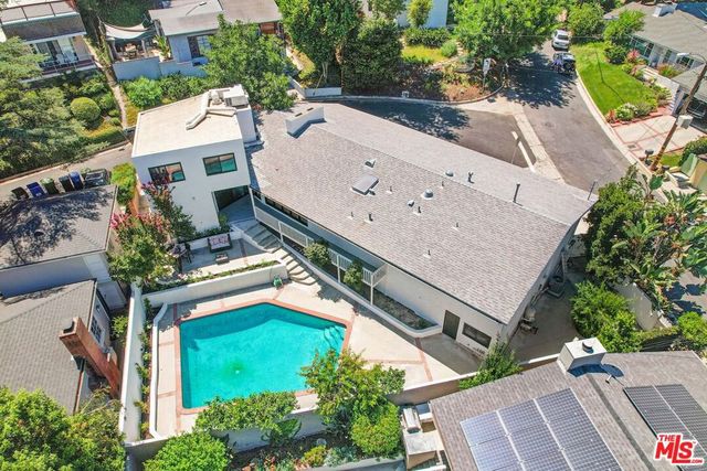 4166 Crisp Canyon Road, Sherman Oaks, CA 91403