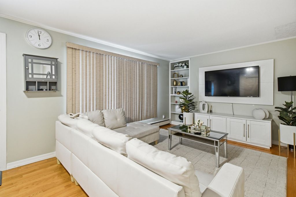 7 Champlain Avenue, Lewiston, ME 04240 — photo 4