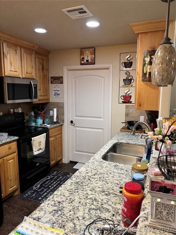 1895 Old Hwy 70, Durant, OK 74701