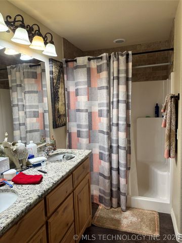 1895 Old Hwy 70, Durant, OK 74701