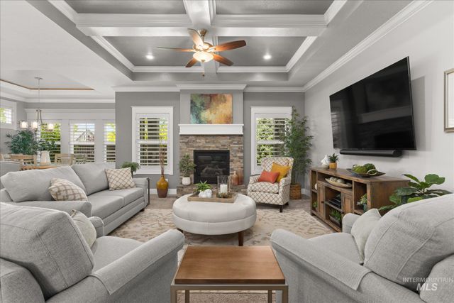 5963 N Eynsford Ave, Meridian, ID 83646