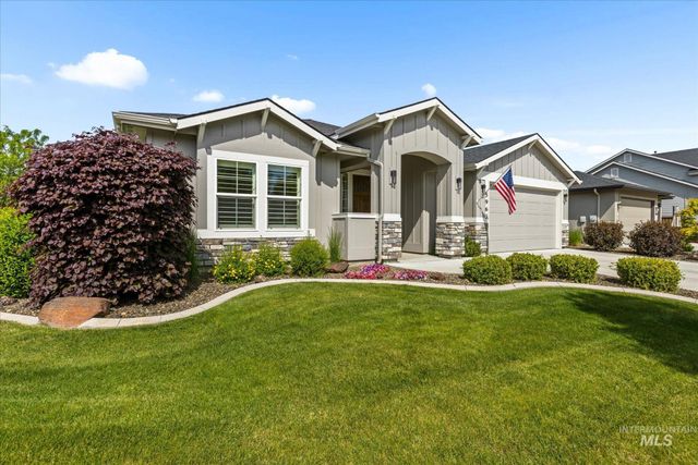 5963 N Eynsford Ave, Meridian, ID 83646