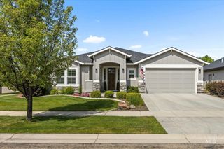 5963 N Eynsford Ave, Meridian, ID 83646