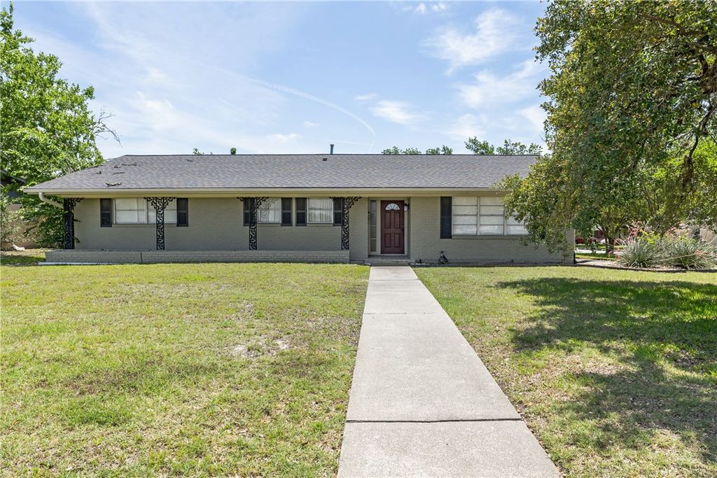 1600 George Bush Drive, College Station, TX 77840