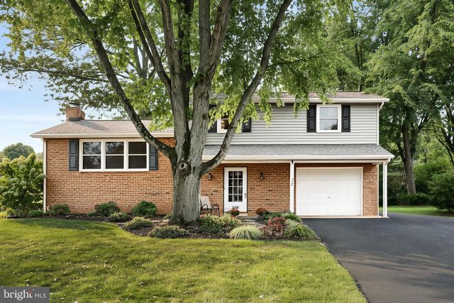 3395 CRANMERE LN, York, PA 17402