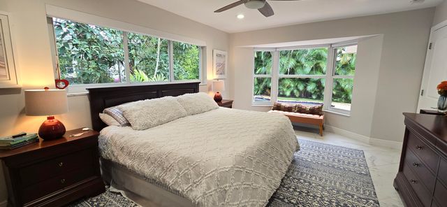 1568 Point Way, North Palm Beach, FL 33408