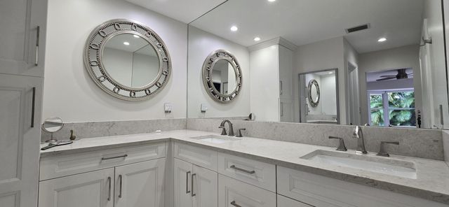 1568 Point Way, North Palm Beach, FL 33408