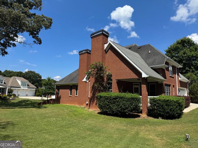 130 Wickham Drive, Tyrone, GA 30290