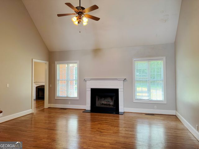 130 Wickham Drive, Tyrone, GA 30290