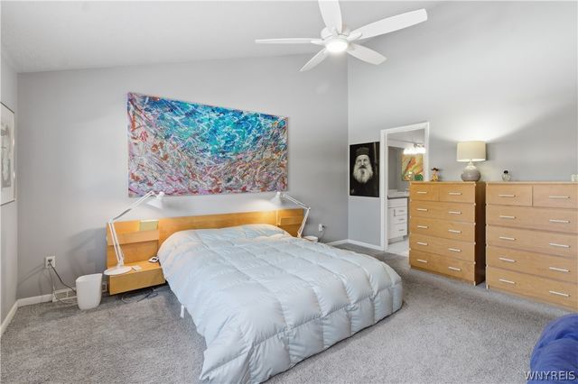 193 Breezewood Common, Amherst, NY 14051