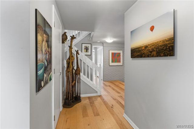 193 Breezewood Common, Amherst, NY 14051