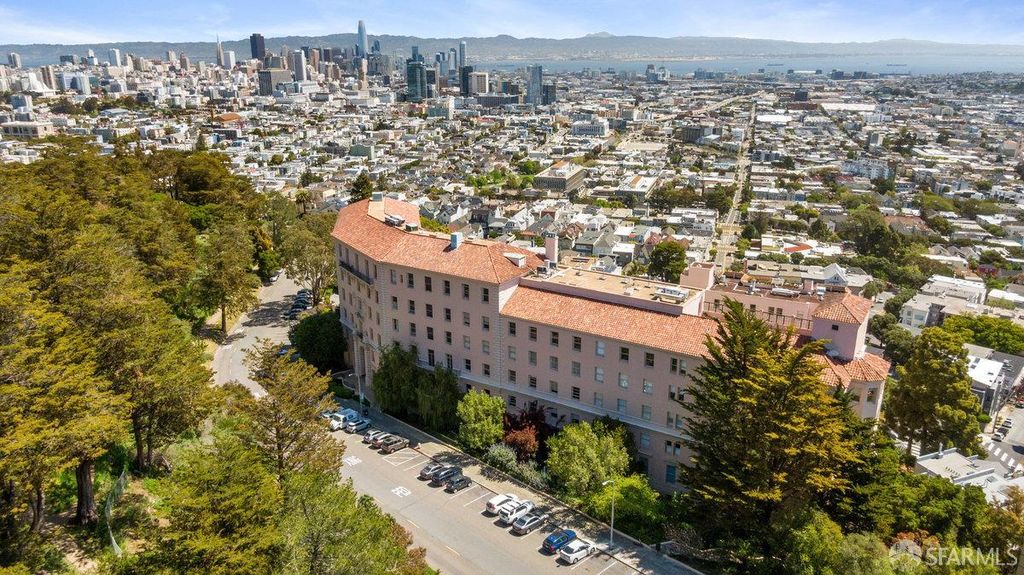 355 Buena Vista Avenue 506W, San Francisco, CA 94117