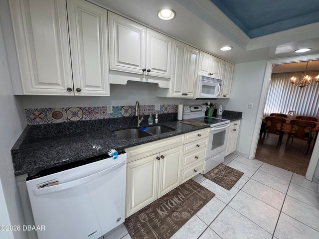 120 Ocean Grove Drive, Ormond Beach, FL 32176